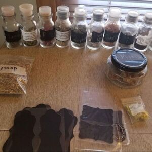 Witch starter spells kit Witchy 30 different herbs, flowers, resins and roots